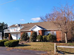 780 N Colebrook Rd, Manheim, PA 17545