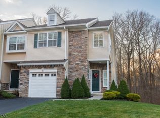 42 Lamerson Cir, Budd Lake, NJ 07828