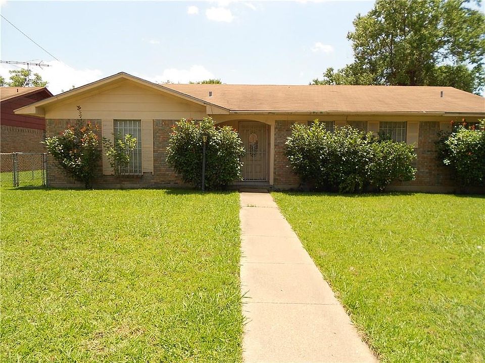 1st image of 9544 Glengreen Dr