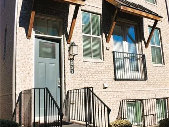 2559 Cherry Birch Ln, Doraville, GA 30360