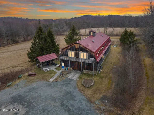 46 Van St, Honesdale, PA 18431