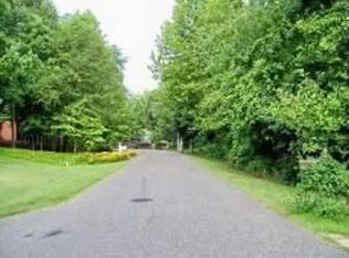 345 Hunting Ridge Ln, Shelby, NC 28150