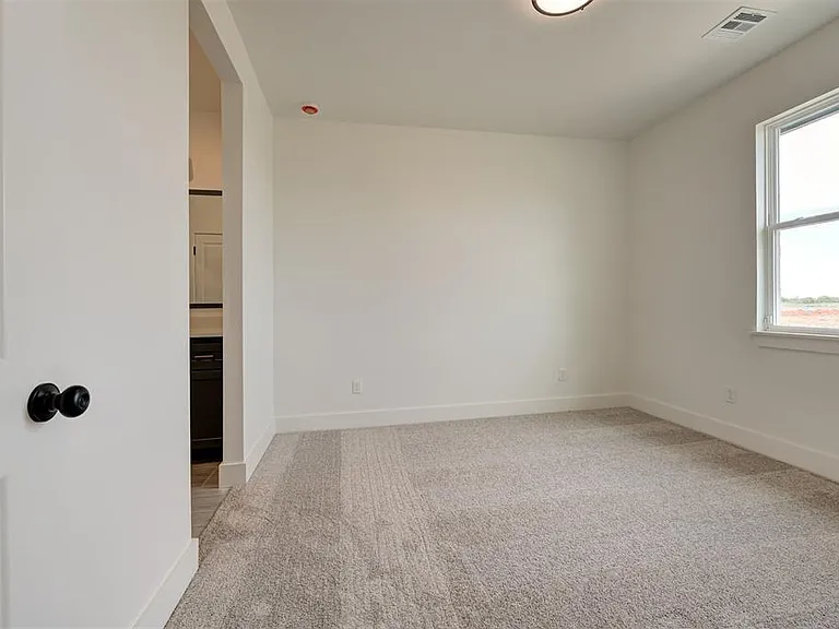 9305 NW 146th St — Photo 24