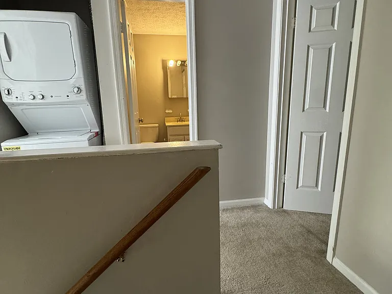 1149 Old Denbigh Blvd — Photo 4