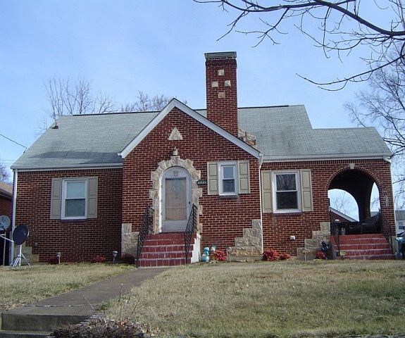 1st image of 3521 Greenland Ave NW