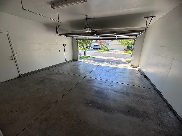 9801 Caygoude Ct — Photo 30