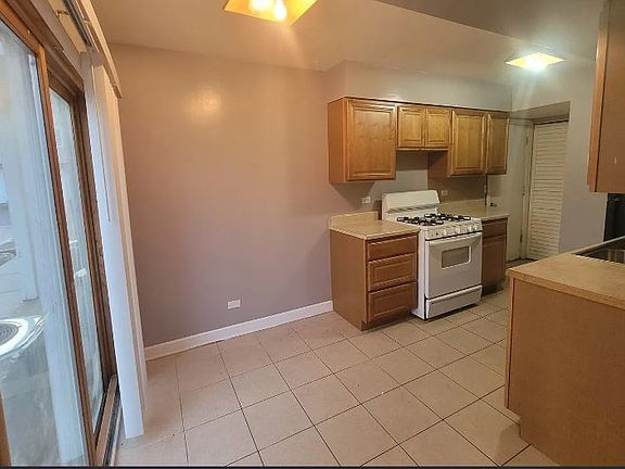 4th image of 189 Robert Ct Unit C