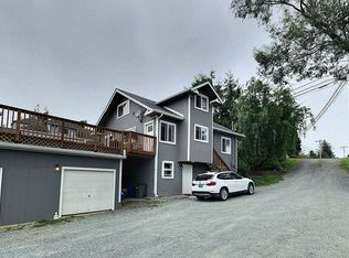 1105 Montana Ave, Coos Bay, OR 97420
