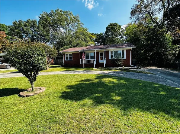 1115 Martindale Dr, Fayetteville, NC 28304