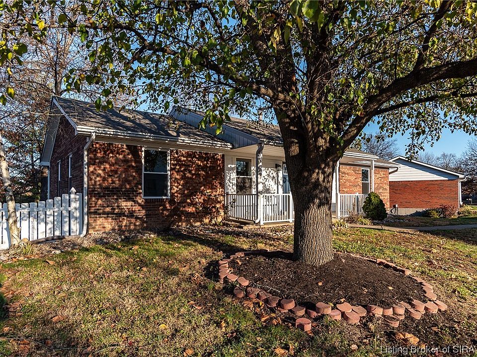 812 Castlewood Drive, New Albany, IN 47150 Zillow