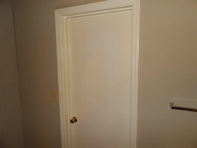 65 Ashwood Ct #8 — Photo 26