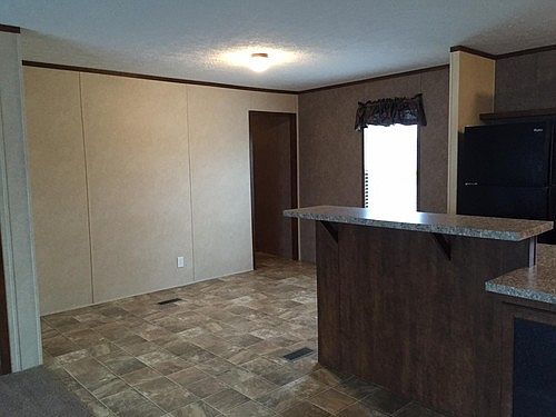 4th image of 462 Buchanan Dr