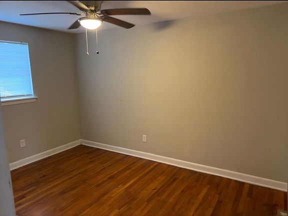 3rd image of 722 F Ave SE #720