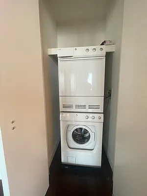 Rented by Battery Park Realty | media 25