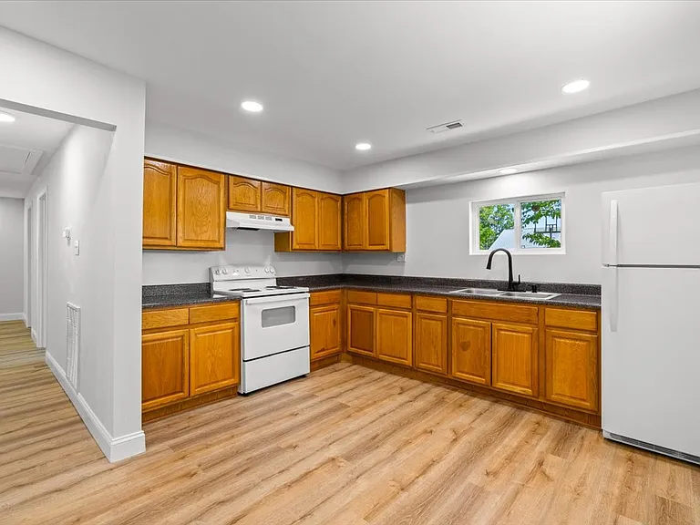 161 Apperson Ln — Photo 6