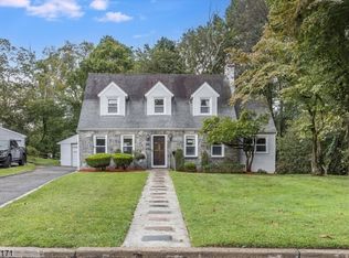 235 Grove Ave, Cedar Grove, NJ 07009