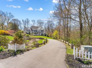 21 Fir Tree Drive North, Branford, CT 06405