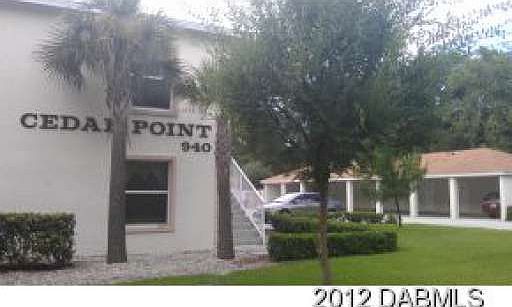 1st image of 940 15th St APT 203