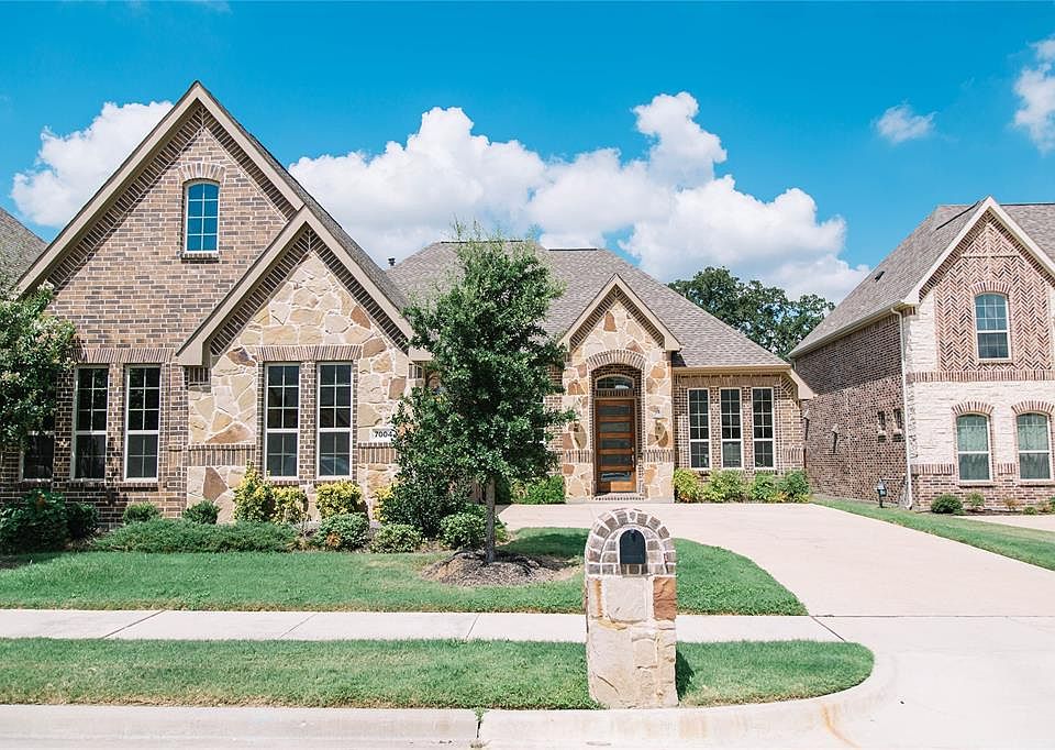 1st image of 7004 Avery Ln