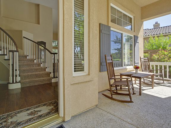 2nd image of 3466 Cabrito Dr