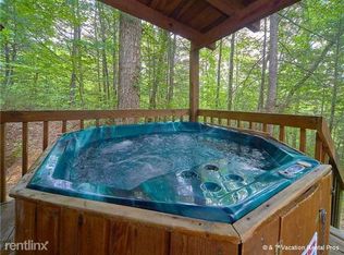 506 Hawks Trl, Gatlinburg, TN 37738