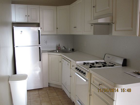 4th image of 151 W 75th St APT 2B