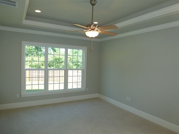 3rd image of 2527 Dahlgren Ct