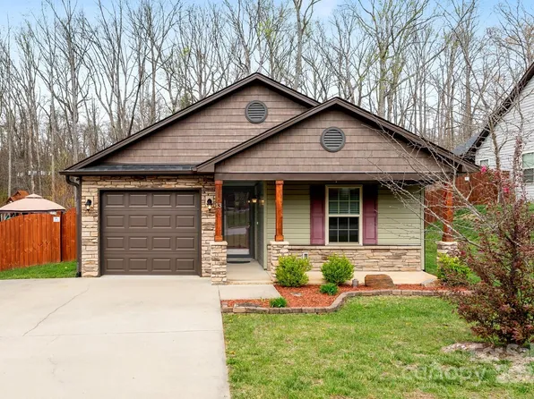 13 Mallard Run Dr, Arden, NC 28704