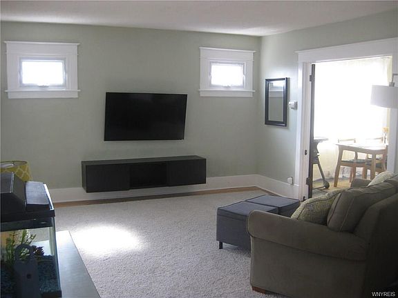 4th image of 205 Mang Ave