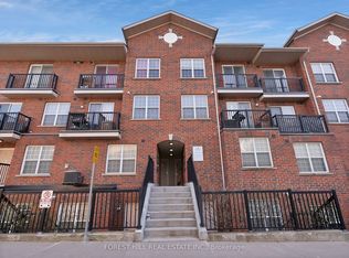 25 Strangford Ln #310, Toronto, ON M1L 0E5