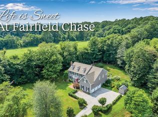 717 Rolling Hills Dr, Fairfield, CT 06824