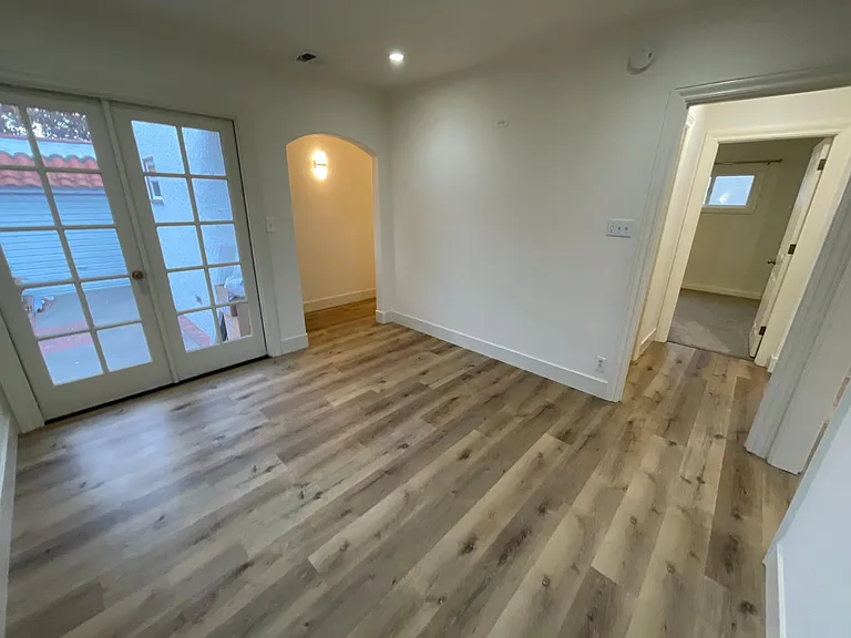 236 N Myers St — Photo 13