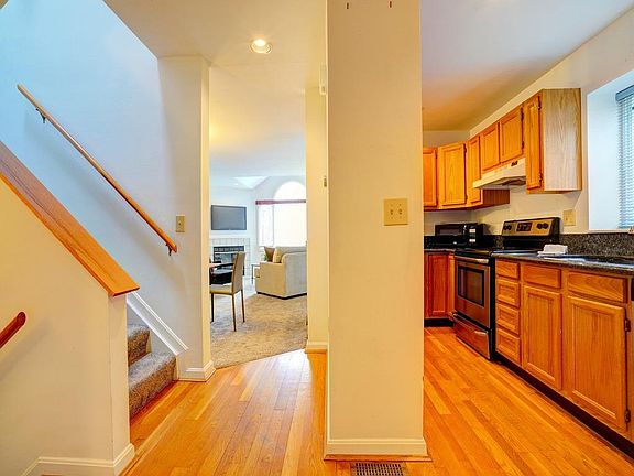 4th image of 3409 Aston Ct
