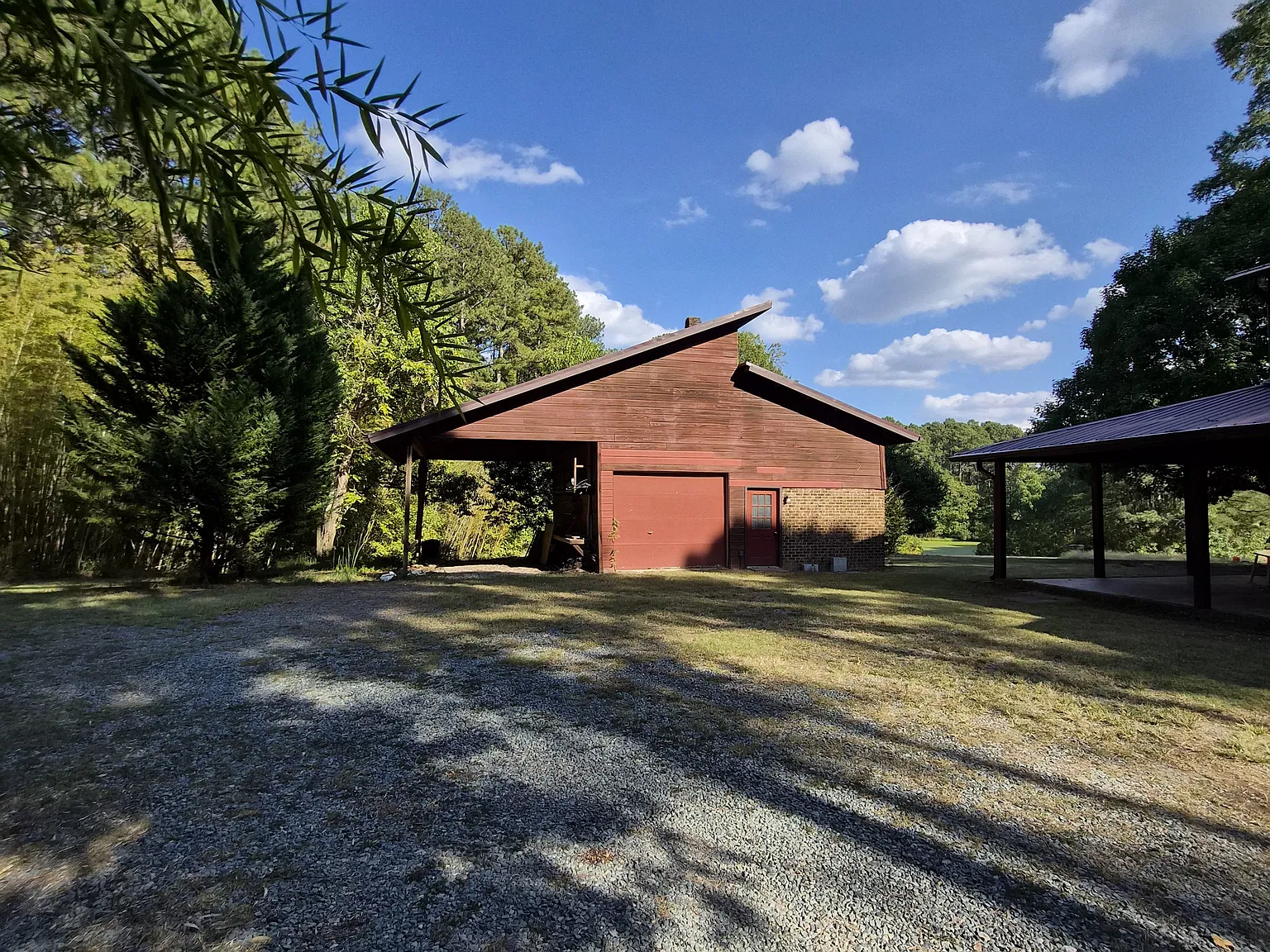 3 bed, 2231 sqft, $2,950 — Photo 3