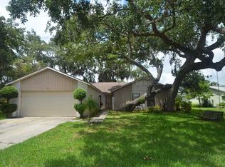 3695 Kingston Blvd, Sarasota, FL 34238