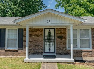 1021 Springview Dr, Louisville, KY 40219