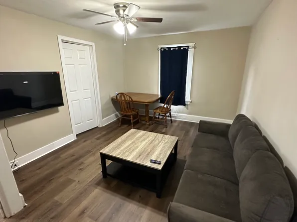 447 1/2 Buffalo St #1/2, Conneaut, OH 44030