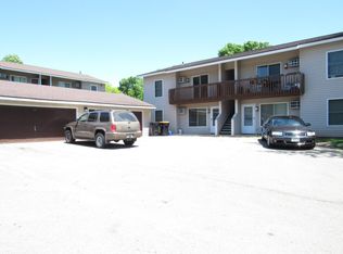 2601 55th St NW #D, Rochester, MN 55901