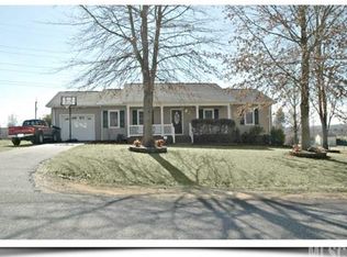 1347 Pear Dr, Conover, NC 28613