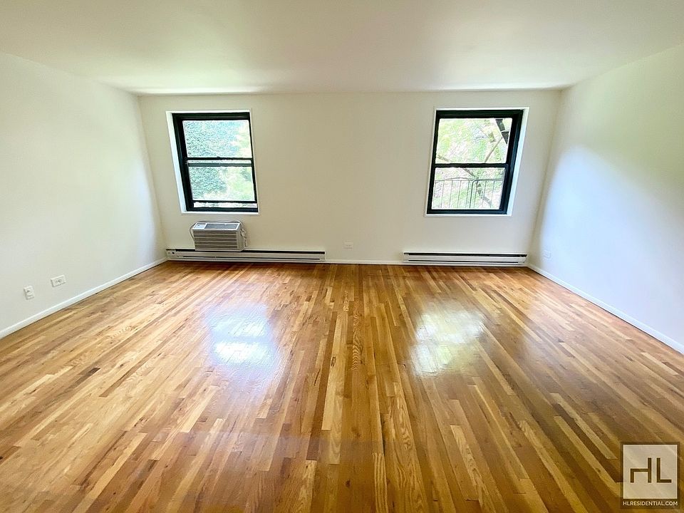 1st image of 626 Washington St