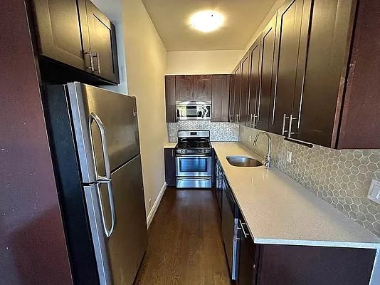 Rented by Bravado Real Estate LLC | media 3