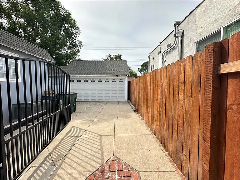 2166 Casa Grande St — Photo 21