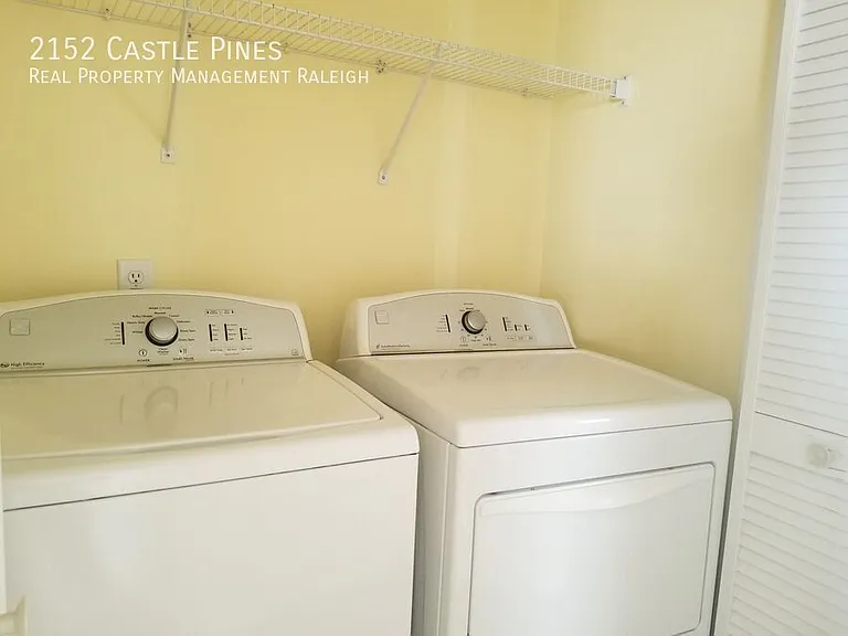 2152 Castle Pines Dr — Photo 12