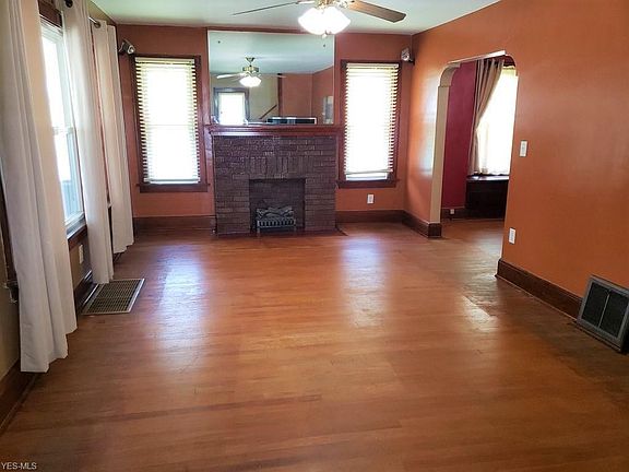 5th image of 1544 Meriline St