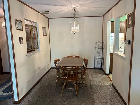 3rd image of 10338 S Parkside Ave #17