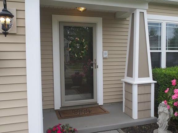 2nd image of 7811 Birch Creek Dr