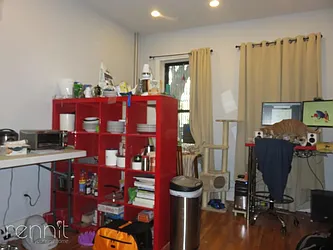 Rented by Rennit Inc.