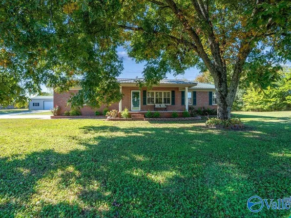 273 McPeters Rd, Grant, AL 35747