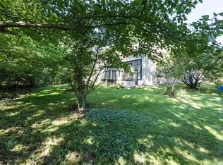 16002 Nantucket Island Dr, Grover, MO 63040
