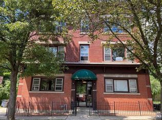 130 Forest St APT 2, Montclair, NJ 07042